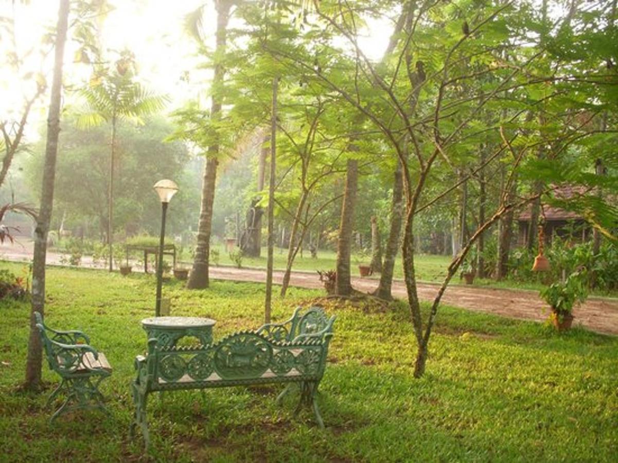 Palathra Heritage Mararikulam Exterior foto